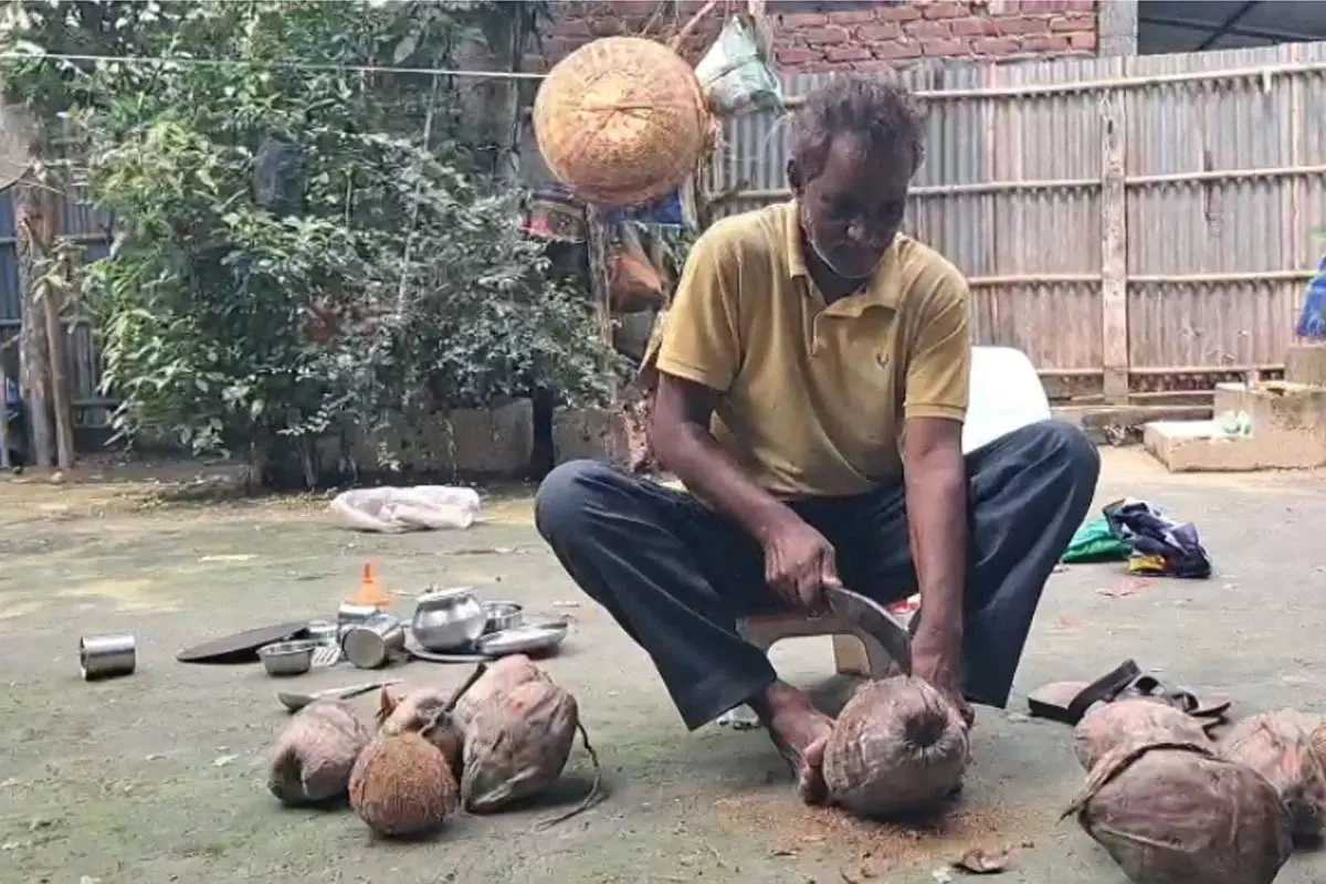 الیکشن کمیشن نے ’بھگوان‘ کا نام مٹا دیا،