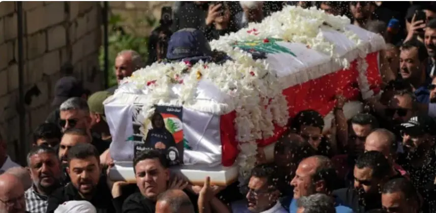 لبنان: اسرائیلی حملے میں شہید خاتون صحافی امل خلیل آہوں سسکیوں میں سپرد خاک