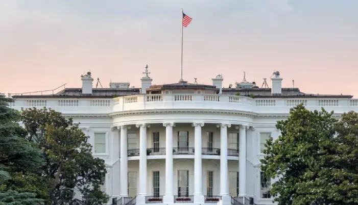 جے ڈی وینس امریکا میں رہ کر مذاکرات پر نظر رکھیں گے، وائٹ ہاؤس کی تصدیق