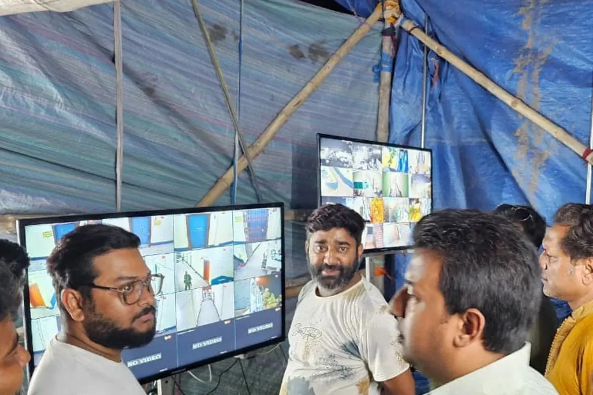 الیکشن کمیشن پر بھروسہ نہیں ، اسٹرانگ روم کی نگرانی کےلئے سیاسی پارٹیوں نے سی سی ٹی وی لگائے