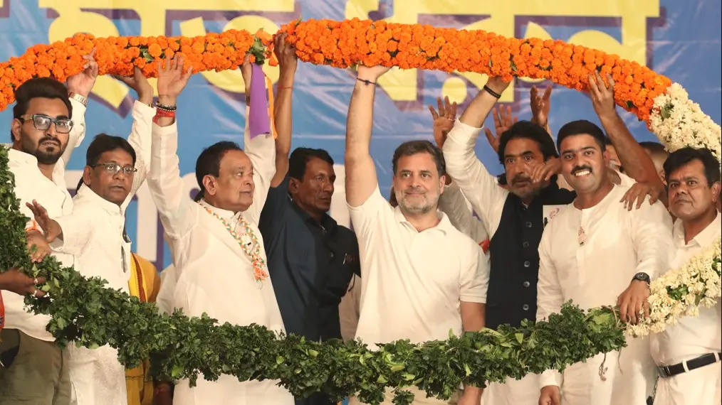 راہل گاندھی کا مرکزی حکومت پر سخت حملہ، کہا-’’امریکہ کے دباؤ میں ہیں وزیراعظم مودی، زرعی شعبہ تک ’فروخت‘ کر دیا‘‘