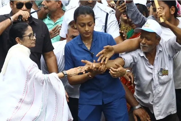 انتخابی مہم کے دوران: آخری ووٹنگ سے پہلے بنگال کی صورتحال