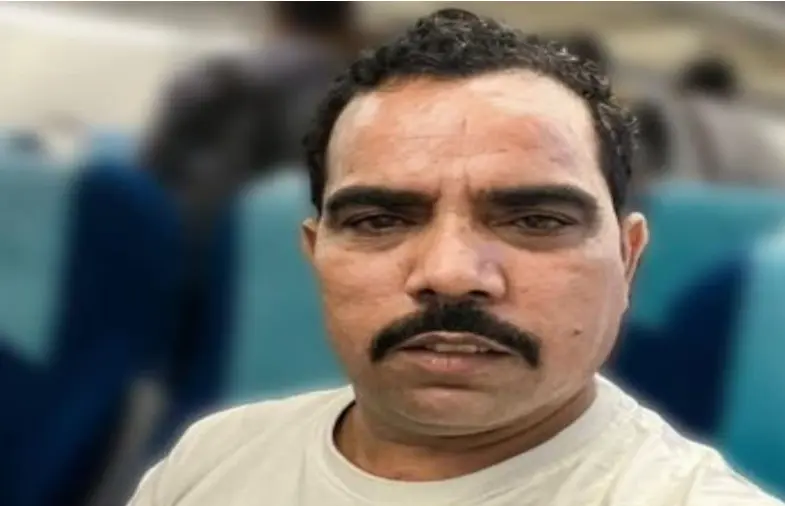 'دس روپے کے بسکٹ' فیم شاداب زکاتی کے خلاف ایف آئی آر درج