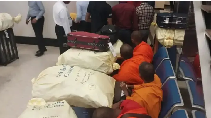 کولمبو میں ڈرگ اسمگلر 22 بدھ بھکشو گرفتار