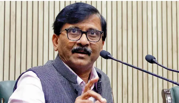 ’بنگال میں بانگلہ تو مہاراشٹر میں مراٹھی سے دقت کیوں؟‘ لسانی تنازعہ پر سنجے راؤت کا تبصرہ