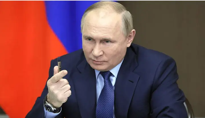 پیوٹن نے 9 مئی کو یوکرین سے جنگ بندی کی پیشکش کر دی