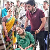 مانک تلہ اور شیامپوکھر میں انتخابی مہم کے دوران خون بہنے کے باوجود ووٹنگ پرامن رہی