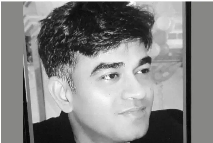 شوبھندو کے پی اے اندھا دھند فائرنگ میں ہلاک