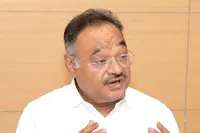 صنعت کاری کےلئے بی جے پی مستحکم زمین کی پالیسی اپنائے گی: شمیک بھٹاچاریہ