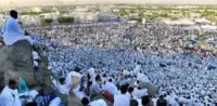 مناسکِ حج کا باقاعدہ آغاز ہوگیا، لاکھوں عازمینِ حج منیٰ پہنچنا شروع