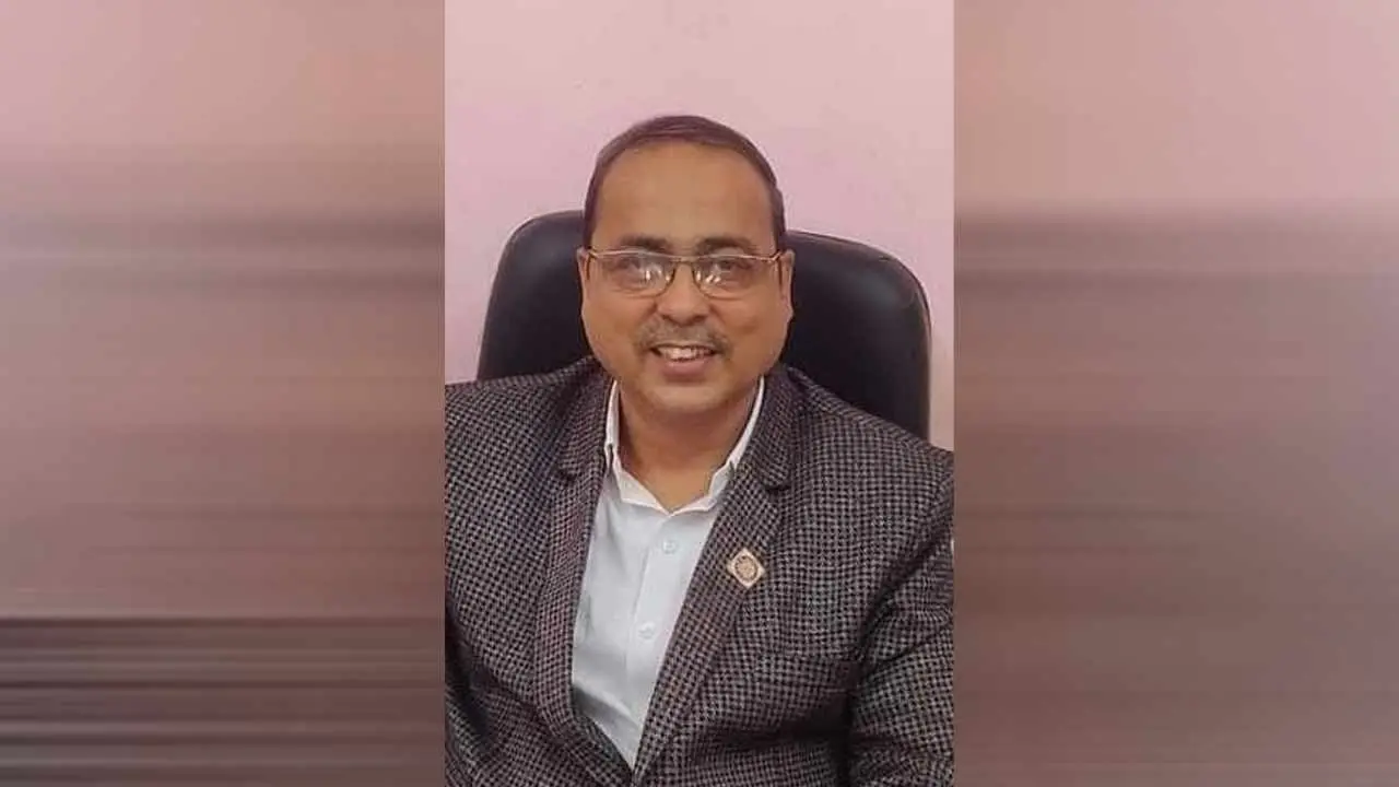 کولکاتاکارپوریشن کے سیکریٹری سے بدسلوکی کے معاملے میں میئر پیرشد ویشوانر چٹوپادھیائے کو طلب کیا گیا