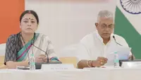 ممتا بنرجی کا ماں کینٹین ہی شوبھندو کے زمانے میں بھی چلے گا