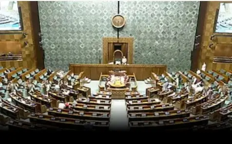 خواتین ریزرویشن اور حلقہ بندی بل ایک بار پھر حکومت کے ایجنڈے میں، مانسون اجلاس میں پیش کیے جانے کا امکان