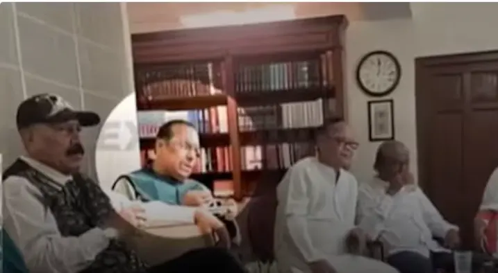 مشکل میں ممتا! ترنمول کا باغی گروپ خفیہ میٹنگ کے بعد مرکزی وزیر بھوپیندر یادو کے گھر پہنچا، سویندو ادھیکاری بھی موجود