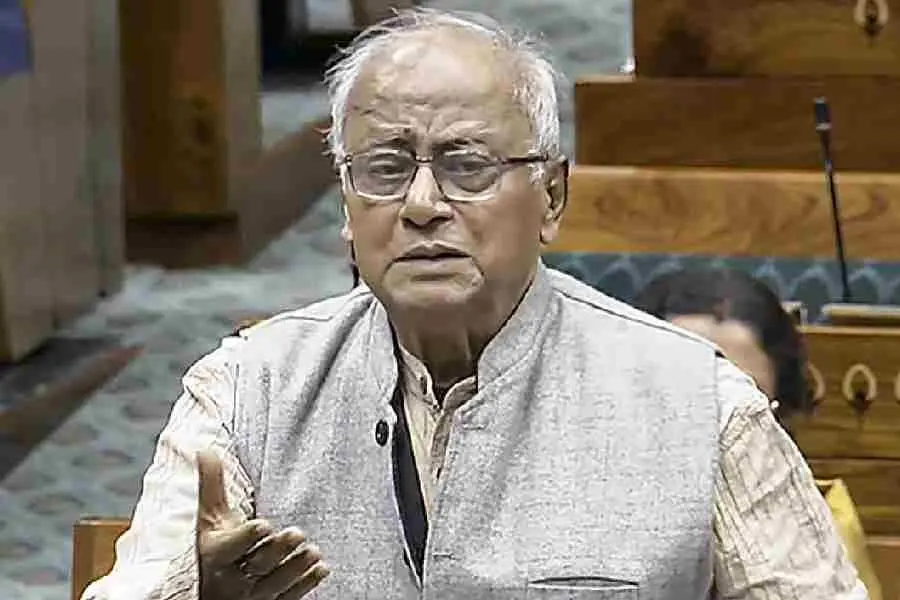 دَم دَم کے رکن پارلیمنٹ سَوگت رائے نے مَمتا بنرجی کے سیاسی کیریئر کے خاتمے کو مسترد کر دیا