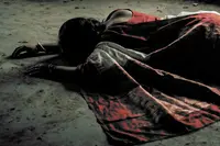 بیٹے کے ہاتھوں ماں کا قتل، بچانے کی کوشش میں باپ سمیت تین افراد زخمی
