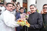 گورنر نے شوبھندو ادھیکاری کی دھڑ پکڑ کی سیاست کو درست قرار دیا
