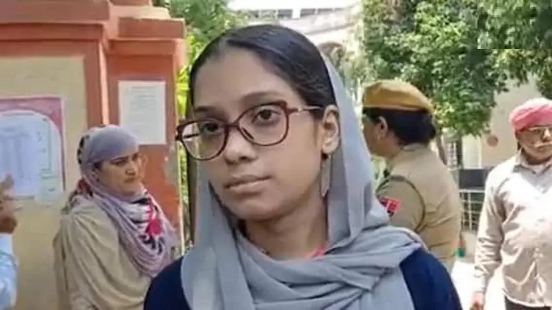 راجستھان میں ایک مسلمان لڑکی کو برقع نہ اتارنے پر میڈیکل داخلہ امتحان دینے سے روک دیا گیا