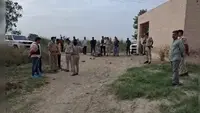 بدنام زمانہ گینگسٹر گوپال جو پیرول پر فرار ہو گیا تھا، پولیس مقابلے میں مارا گیا