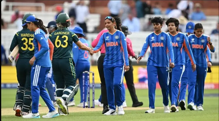 آسٹریلیا سے ہار کے ساتھ ہندستانی خاتون ٹیم باہر