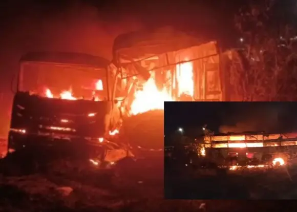 دہلی-ممبئی ایکسپریس وے پر ہولناک حادثہ، ٹرک سے ٹکرانے کے بعد بس آگ کی لپیٹ میں، 8 افراد ہلاک