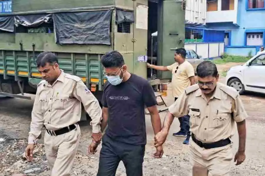 سابق بینک مینیجر کو درگاپور قتل کیس میں ساتھی کے قتل پر عمر قید