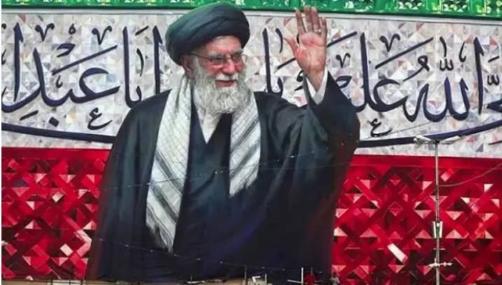 شہید ایرانی سپریم لیڈر آیت اللّٰہ خامنہ ای کی نمازِ جنازہ کون پڑھائے گا؟