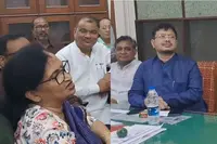 چندریما نے بھی وقت کے ساتھ چلنے کا فیصلہ کیا، اسمبلی میں ریتو برتو اور سندیپن سے ملاقات کی