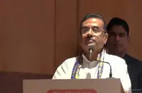 "اب سنڈیکیٹ راج اور گنڈا ٹیکس کا خاتمہ!"—اڈانی کے میگا پروجیکٹ کے ساتھ وزیر اعلیٰ  کا پچھلی حکومت پر بڑا حملہ۔