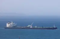 آبنائے ہرمز میں حملے، ایران کو تیل کی فروخت کا امریکی اجازت نامہ منسوخ