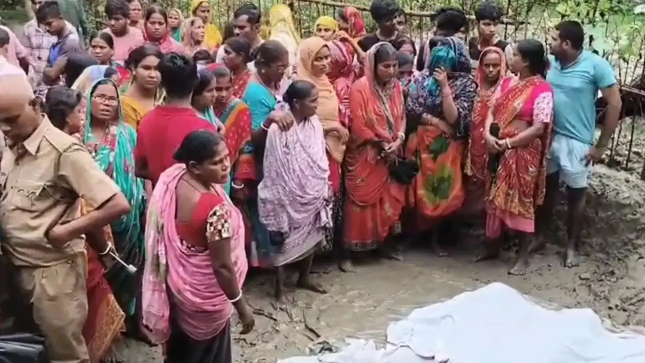 بارش میں بھیگ کر تالاب میں نہانے گئے ایک ہی خاندان کے تین بچے ہلاک