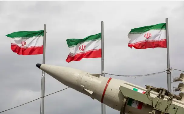 ایرانی پاسدارانِ انقلاب کا بحرین اور کویت میں امریکی فوجی اڈوں کو نشانہ بنانے کا دعویٰ