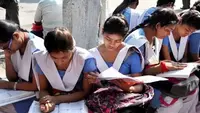 سرکاری اسکولوںکی طلباءکو 25لاکھ روپئے کی سرکاری مدد کا اعلان