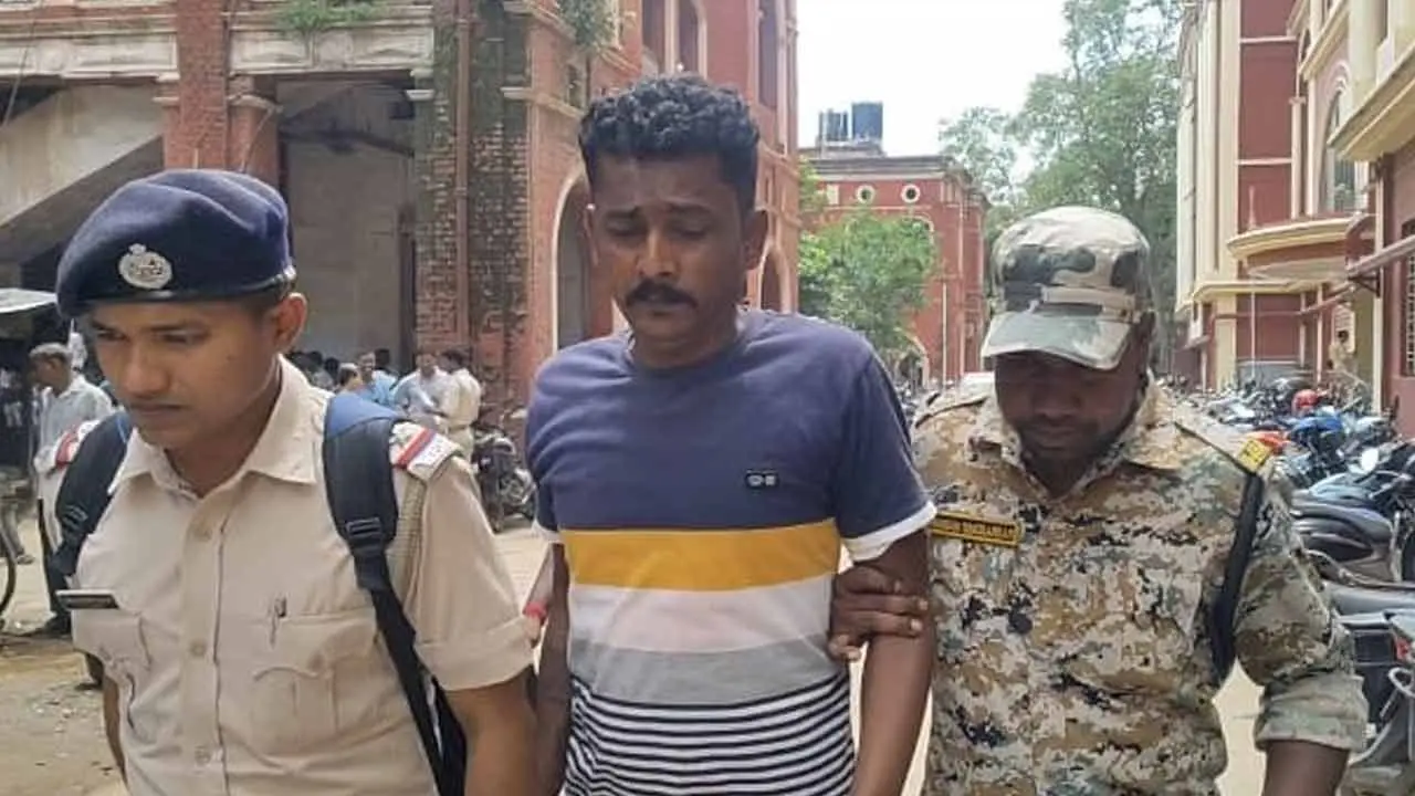 دھوکہ دھڑی اور دھونس جمانے کے الزام میں ترنمول کا ایک اور رہنما گرفتار
