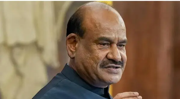 برلا نے شیو سینا (یو بی ٹی) کے چھ اراکین پارلیمنٹ کے انضمام کو دی منظوری، شندے گروپ کی تعداد بڑھ کر 13 ہوئی