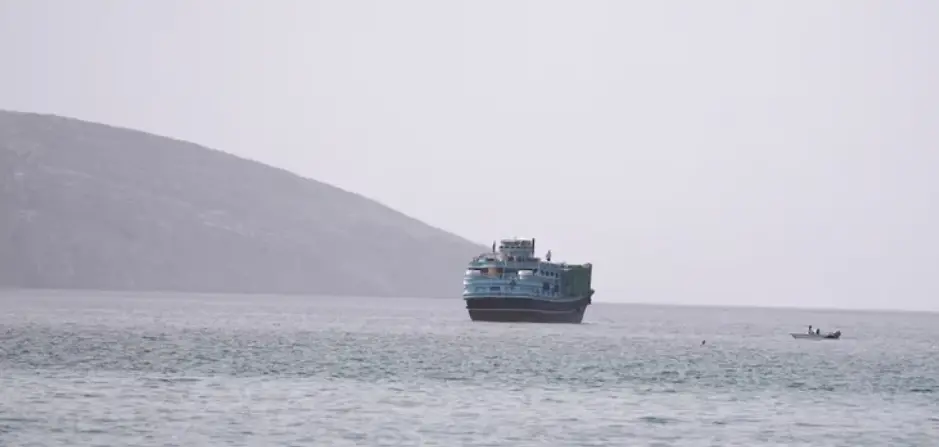 ایران کا تیل بردار 2 ٹینکروں کو دھماکے سے اڑانے کا دعویٰ