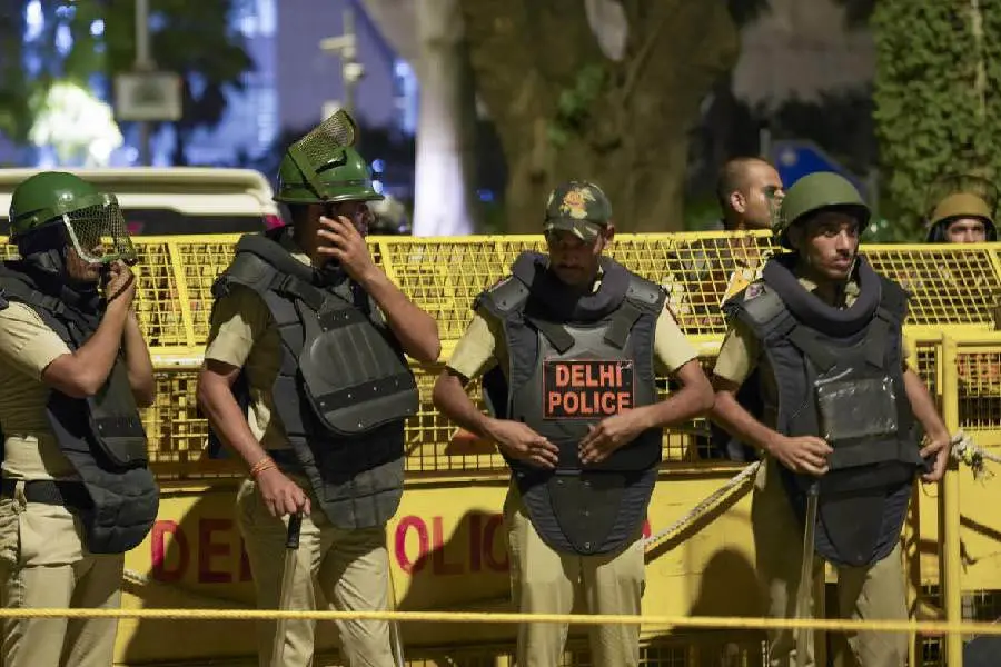 طلباءکے احتجاج کے درمیان، دہلی پولیس کوکسی کو بھی ایک سال تک حراست میں رکھنے کا اختیار