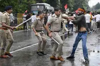 ترنمول نے طلبا مظاہرین پر پولیس تشدد کے الزامات کی ویڈیوز اکٹھی کیں