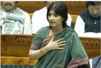 لڑکیوں کے کپڑے پھاڑے ، کیل والے ڈنڈوں سے کیا حملہ ، میں نے دیکھا" پارلیمنٹ میں ڈمپل یادو نے سنائی جنتر منتر کی آنکھوں  دیکھی