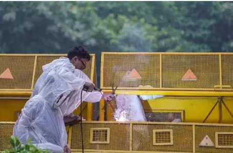 بیریکیڈز ہوئے پختہ، ریف بھی تعینات... جنتر منتر پر پھر بڑھی ہلچل، جانئے اب کس وارننگ کے بعد حرکت میں آئی دہلی پولیس