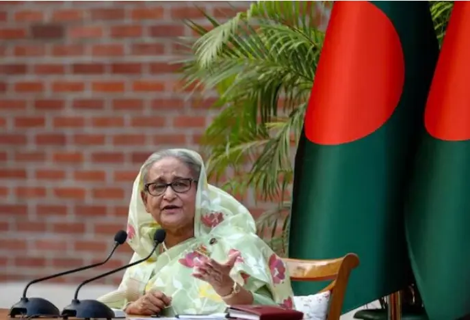 انڈیا سے شیخ حسینہ واجد کی تقریر اور بیانات نشر نہ کریں، بنگلہ دیشی حکومت کی میڈیا کو ہدایت
