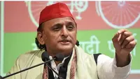 کھاد کے لیے قطاروں میں کھڑے کسان، انتخابات میں بی جے پی کے خلاف اس سے بھی لمبی قطار بنائیں گے: اکھلیش یادو
