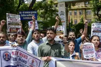 ڈاکٹروں کی کمی کو دور کرنے کے لیے برج کورسز کی ضرورت کی زور پر سوال اٹھایا گیا