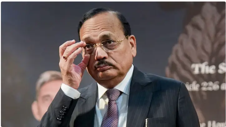 "بے حس جج سے ڈگری قبول نہیں" — چیف جسٹس سوریا کانت کو مدعو کرنے پر  طلبہ کا شدید احتجاج