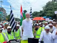 مسجدوں سے مائک ہٹانے اور ایس آئی آر کو لے کر صدیق اللہ چودھیر نے ریلی نکالی