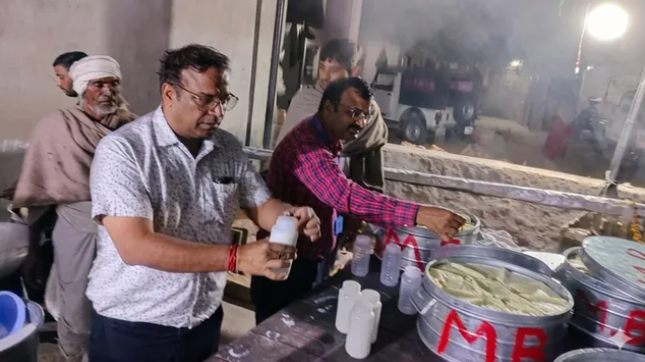 ناقص غذا، مہلک بیماریاں: بھارت میں 34 ہزار سے زائد غذائی نمونے ناکام، ملاوٹ میں اتر پردیش سب سے آگے