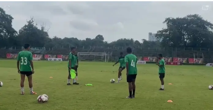 ⚽ کلکتہ فٹبال لیگ: محمدن اسپورٹنگ اور پولیس اے سی کے درمیان ملتوی شدہ میچ کل