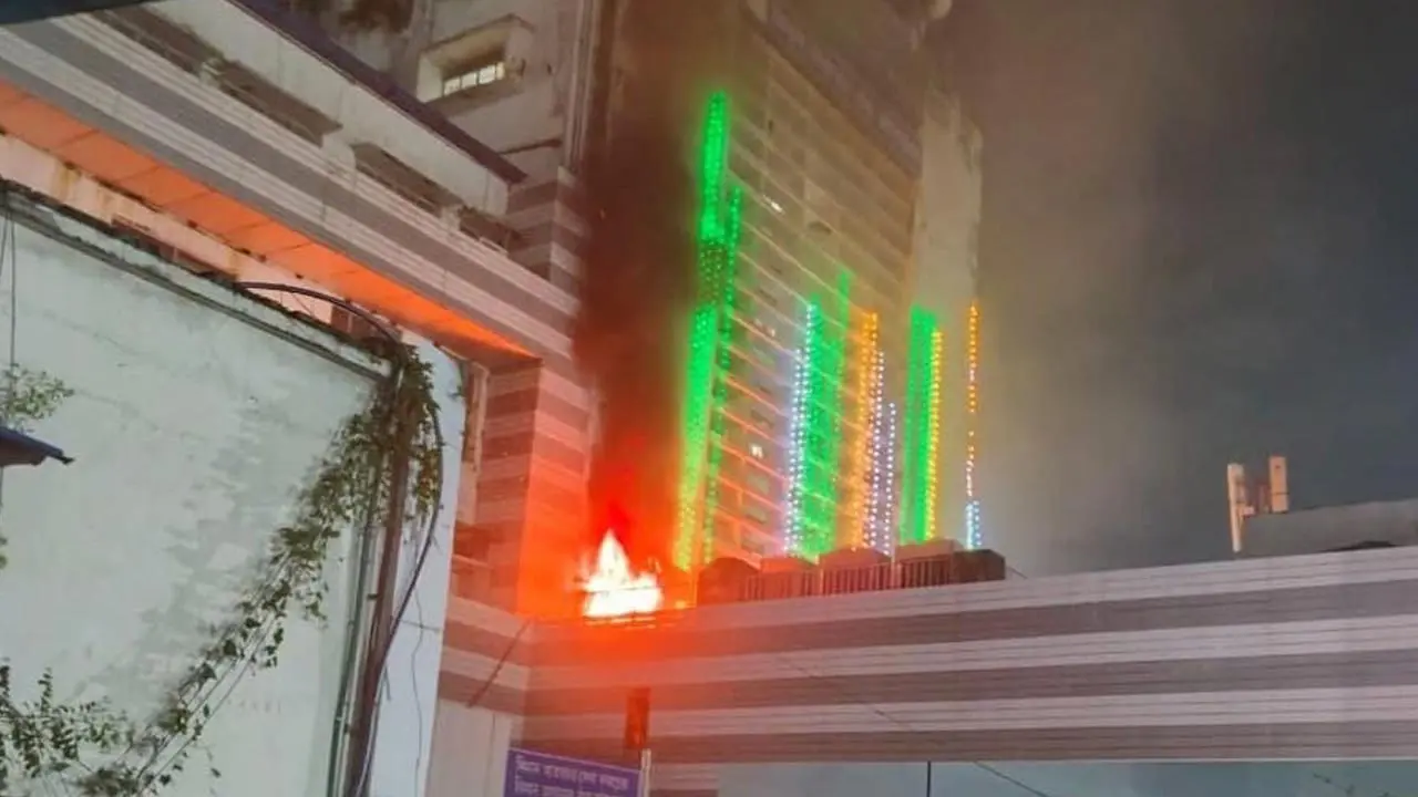 کولکتہ ہوائی اڈے کی پرانی اے ٹی سی عمارت میں آگ!