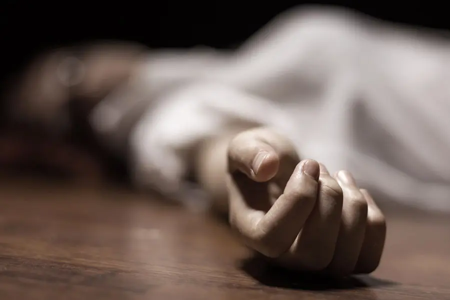 مالدا کی خاتون کا بہار کے کھیت میں قتل، ساتھی خاتون کو درانتی سے حملے میں شدید زخمی