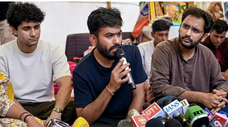 حکومت پر وعدہ خلافی کا الزام: کوکروچ جنتا پارٹی کا 5 ستمبر کو دہلی میں احتجاجی مارچ کا اعلان
